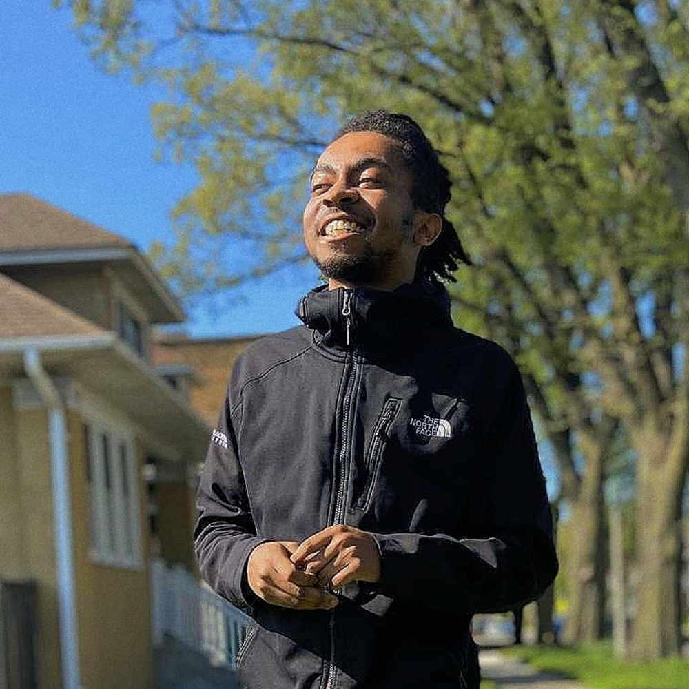 Meet your Posher, Quintin